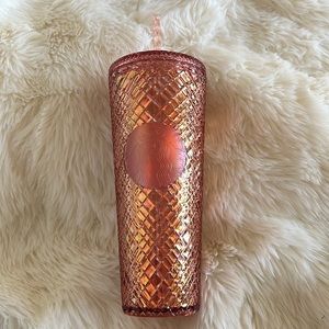 In stock - Starbucks Cup 2021 Pink Jeweled Venti Tumbler